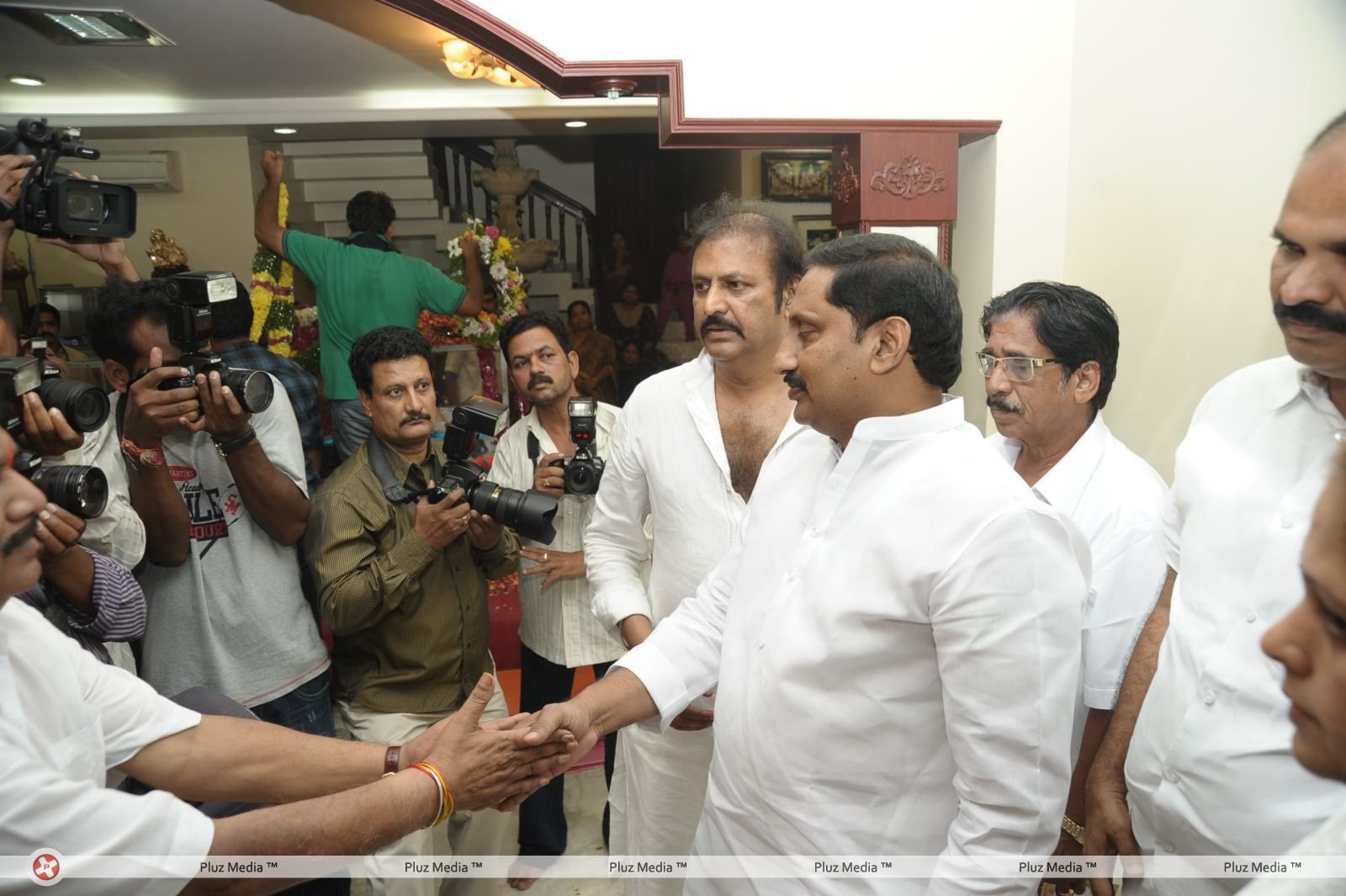 Dasari Padma Funeral and Condolences Pictures | Picture 112339